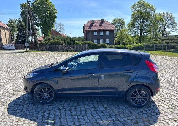 Ford Fiesta cena 27400 przebieg: 91800, rok produkcji 2013 z Zduny małe 79